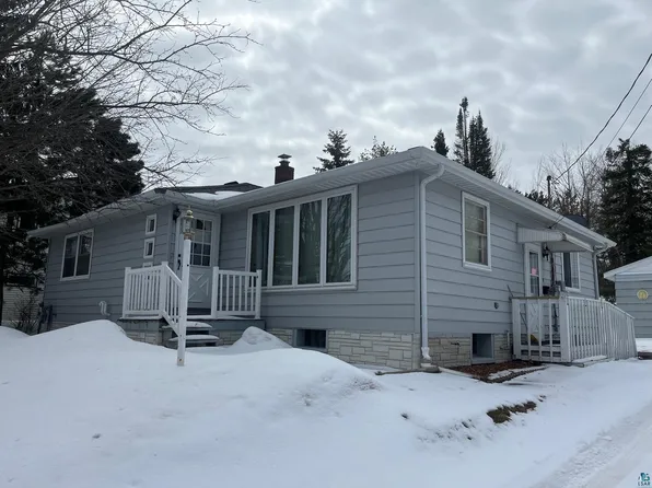 224 Maple Grove Rd, Duluth, MN 55811