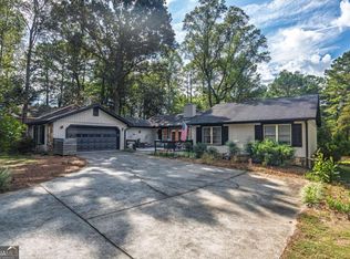 3725 Hunting Ridge Dr SW, Lilburn, GA 30047