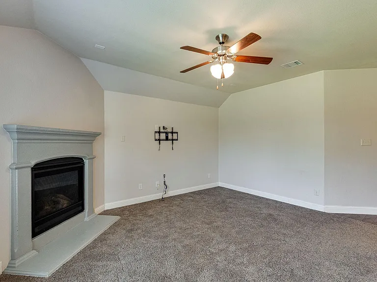 3801 Tunstall Dr — Photo 11