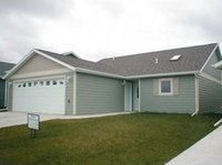2333 Quail Run Ave, Spirit Lake, IA 51360