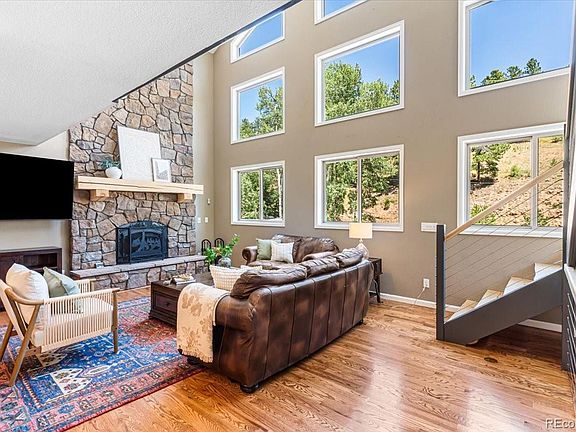 4th image of 34038 Forest Estates Road