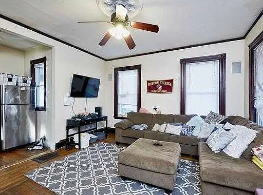 Foster St — Photo 12