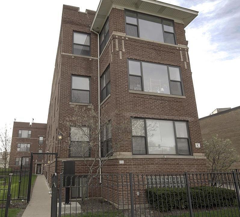 1st image of 839 N Sacramento Blvd APT 2B