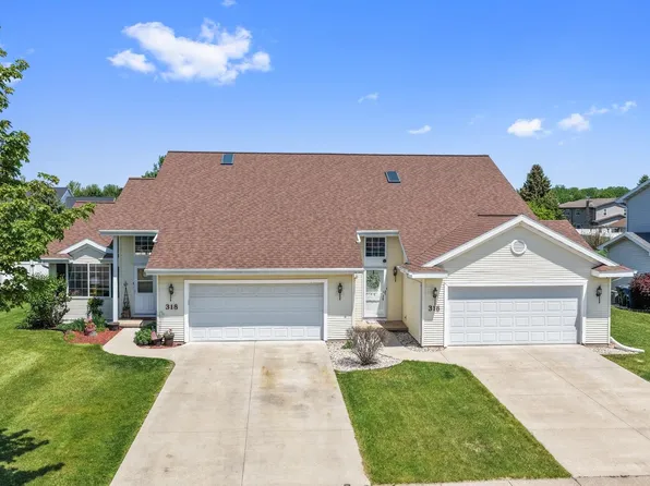 316 Desplaine Rd, De Pere, WI 54115