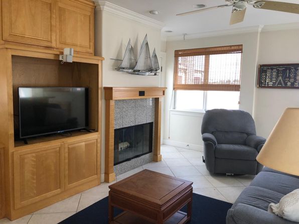 6618 E Bay Shore Walk