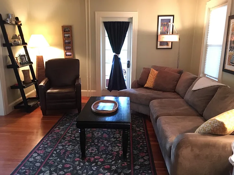 82 Gibbs Ave — Photo 10