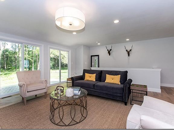 4th image of 28499 Orange Meadow Ln