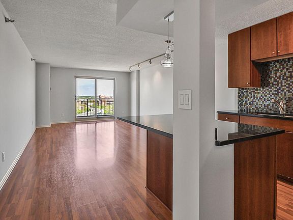 3rd image of 401 S 1st St Unit 1519