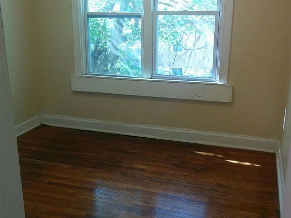 3rd image of 4003 Hydraulic Ave #A