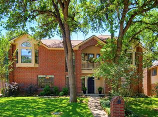 6704 Saddle Ridge Rd, Arlington, TX 76016
