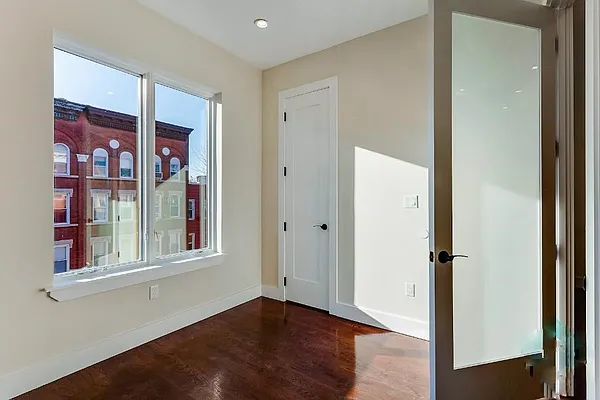 Rented by Hagstrom Management Inc | media 5