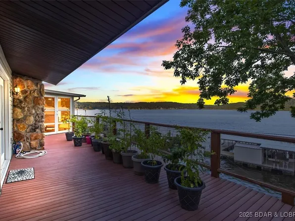 30383 Bullock Dr, Gravois Mills, MO 65037