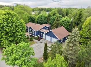 5 Greenfield Avenue, Bangor, ME 04401