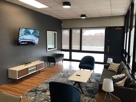 Leasing Office