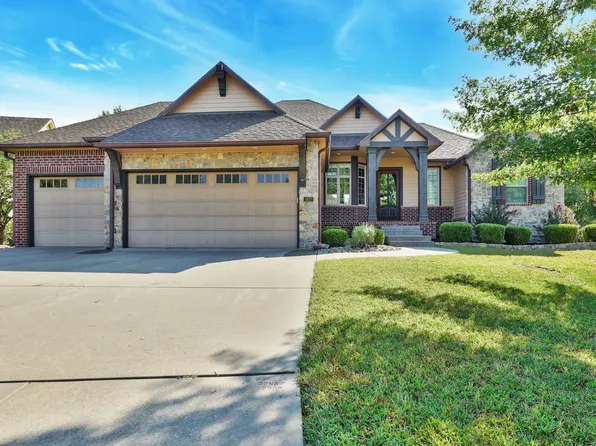 1427 E Timber Falls Ct, Andover, KS 67002