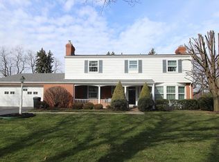 106 Highridge Cir, Pittsburgh, PA