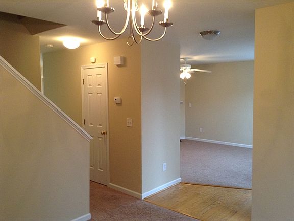 3rd image of 6109 Black Willow Dr