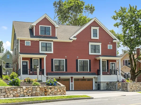 24 Church St #2, Wakefield, MA 01880