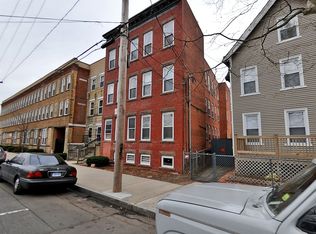 202 Davenport Ave #301, New Haven, CT 06519