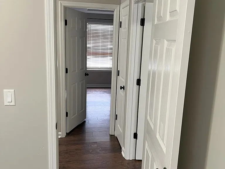 504 Reba Jackson Dr — Photo 5