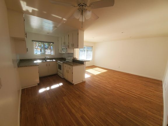 3rd image of 2421 W 227th St #26
