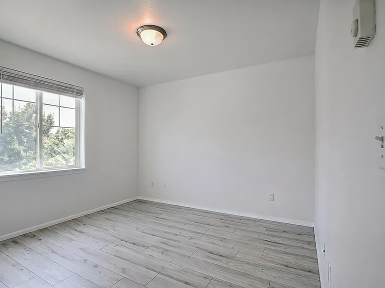 586 Beaver Blvd #A — Photo 19
