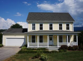 5728 Northfork Rd, Elliston, VA 24087