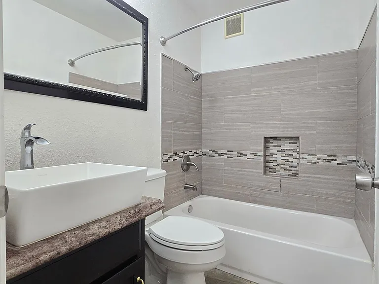 5590 Makati Cir — Photo 3