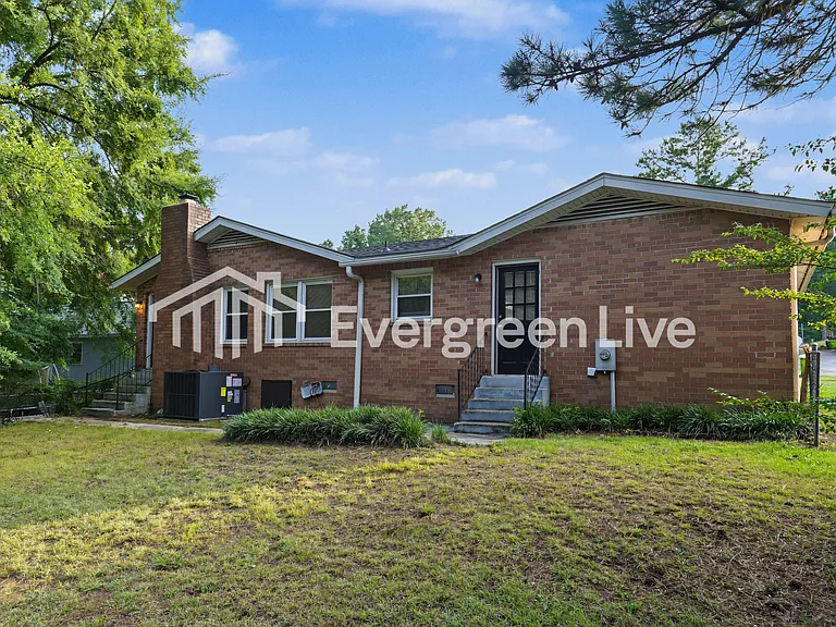 412 Dutch Dr — Photo 15
