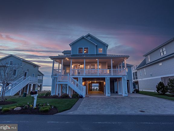 3rd image of 29772 Seagrass Ct