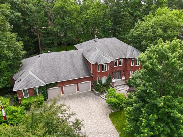 68 Alana Dr, Springwater, ON L9X 0S1