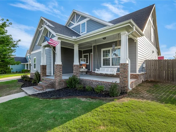 903 Sloane Sq, Cave Springs, AR 72718