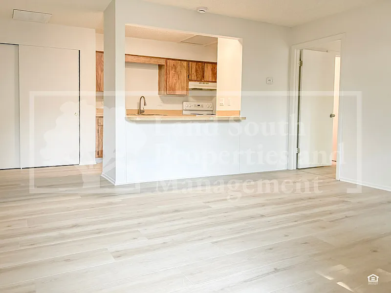 1 bed, 1.0 bath, 600 sqft, $1,050 — Photo 3