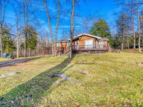 1990 Old Clarksville Pike, Chapmansboro, TN 37035