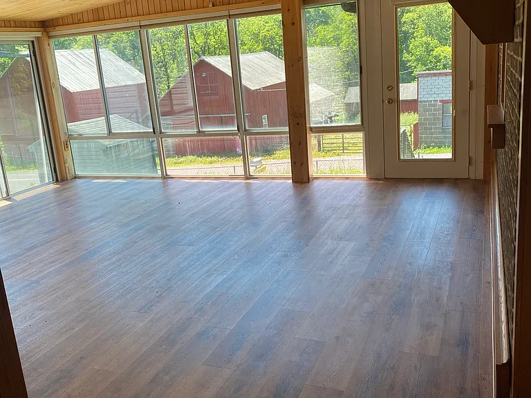 Sunroom area
