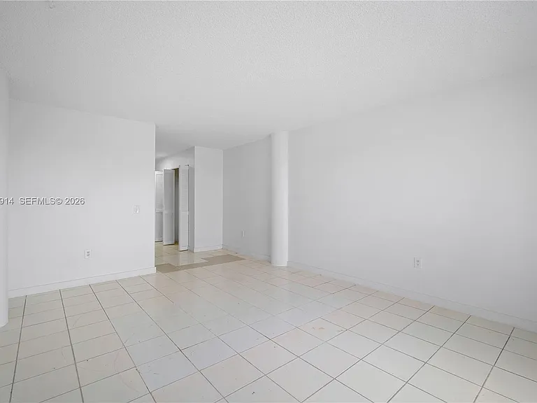 7904 West Dr #605 — Photo 13