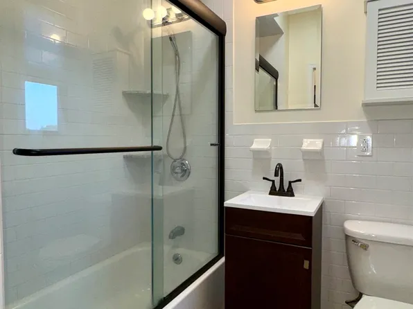 76 Beacon Avenue image 11 of 34