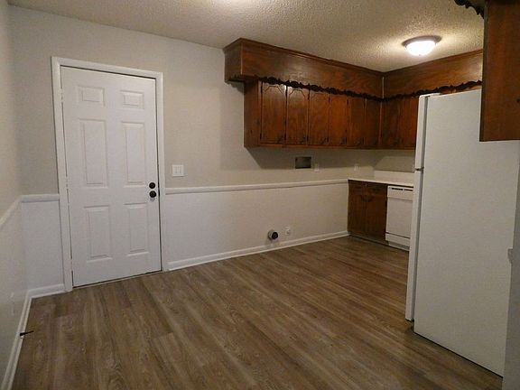 5th image of 950 Palmer Dr APT 12