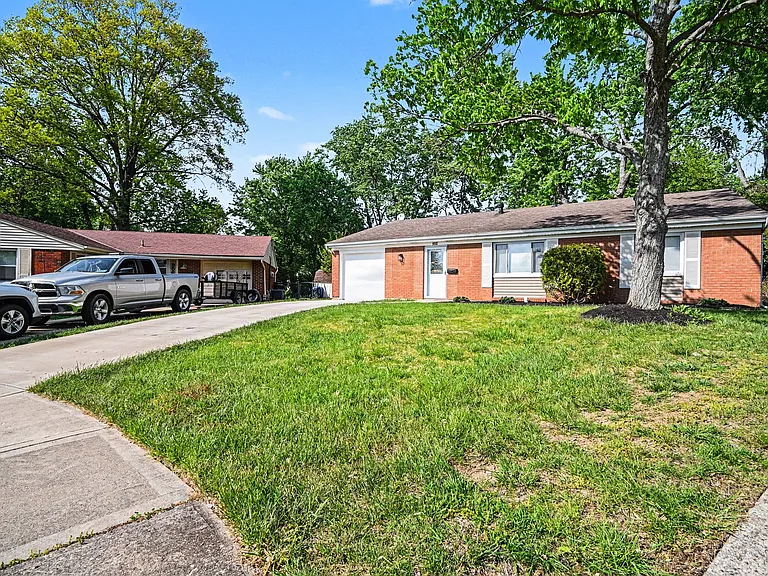 950 Harkin Dr — Photo 9