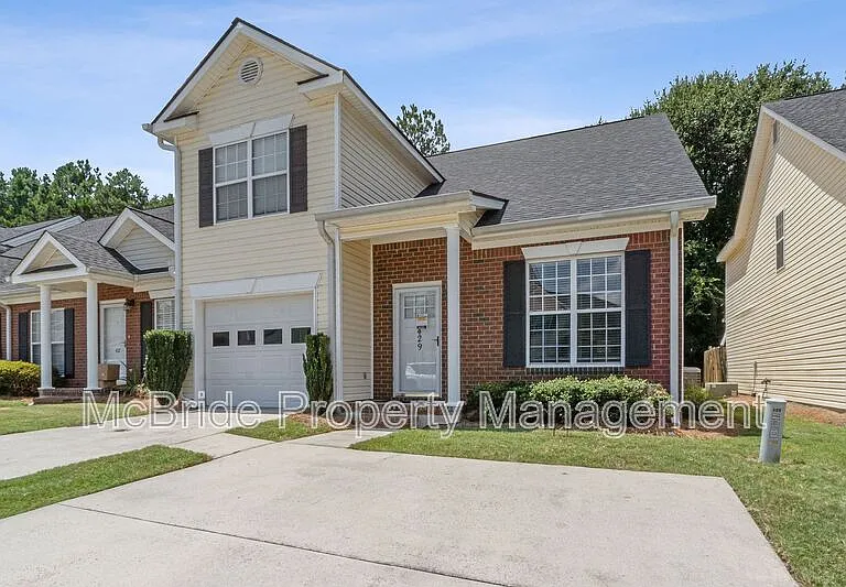 429 Snead Way — Photo 2