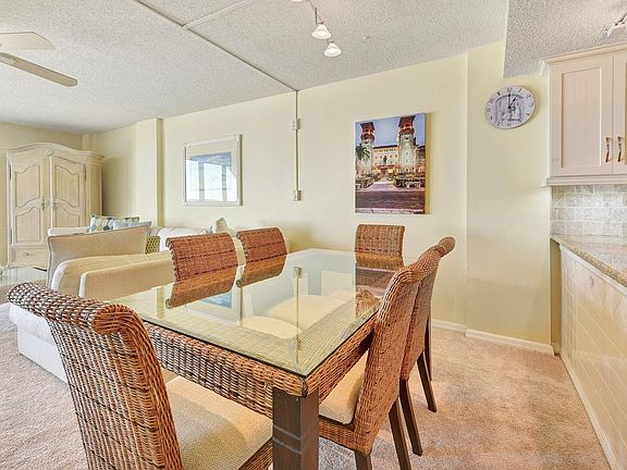 3rd image of 1511 Estero Blvd APT 303