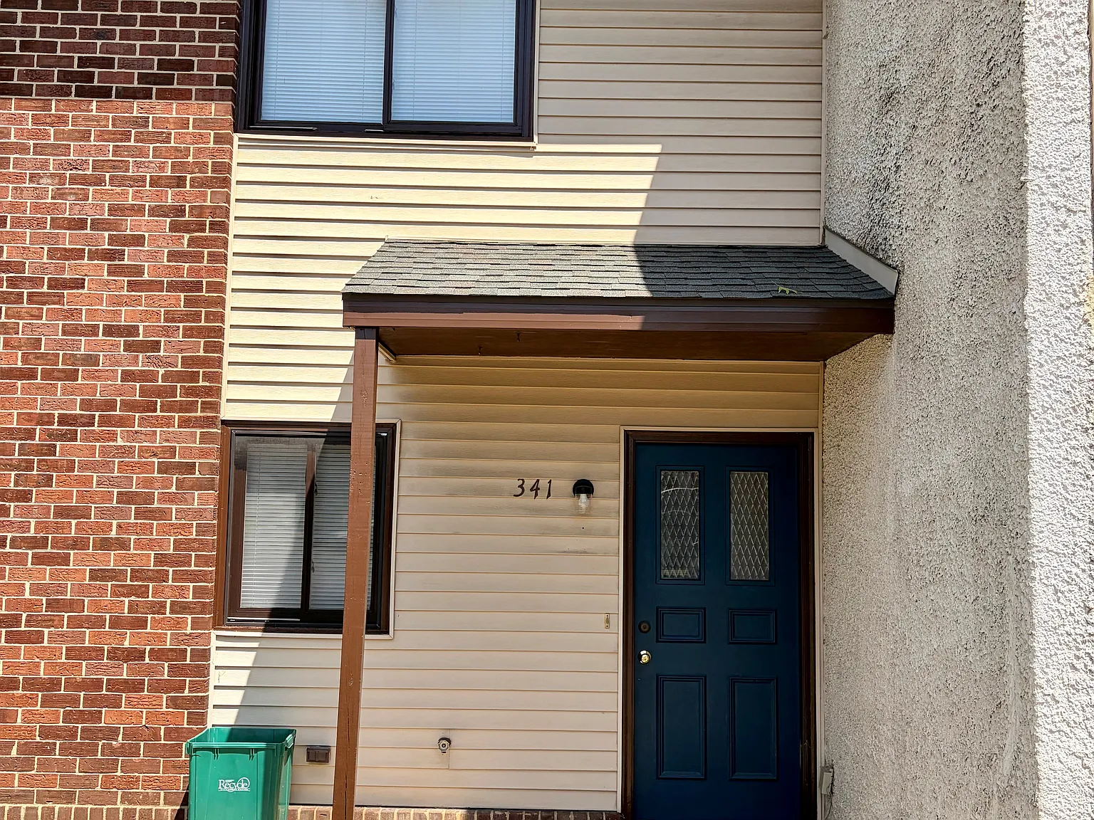 2 bed, 1368 sqft, $2,100 — Photo 1