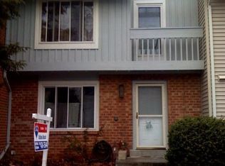 2251 Christy Pl, Herndon, VA 20170