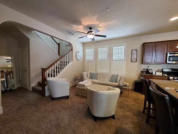 4th image of 206 Talmont Cir