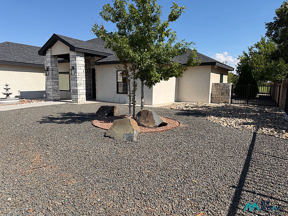 3rd image of 2301 N Washington Ave