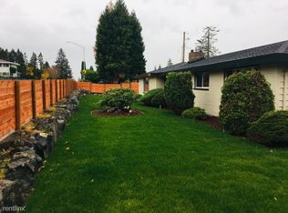 2430 NE 18th St, Renton, WA 98056