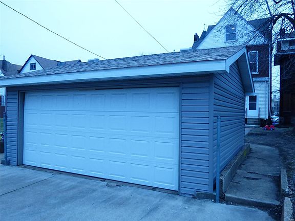 4th image of 4439 Washington Blvd