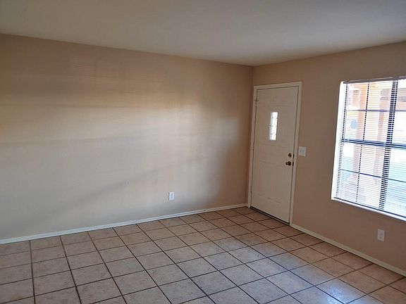5th image of 5704 E Aire Libre Ave Unit 1102