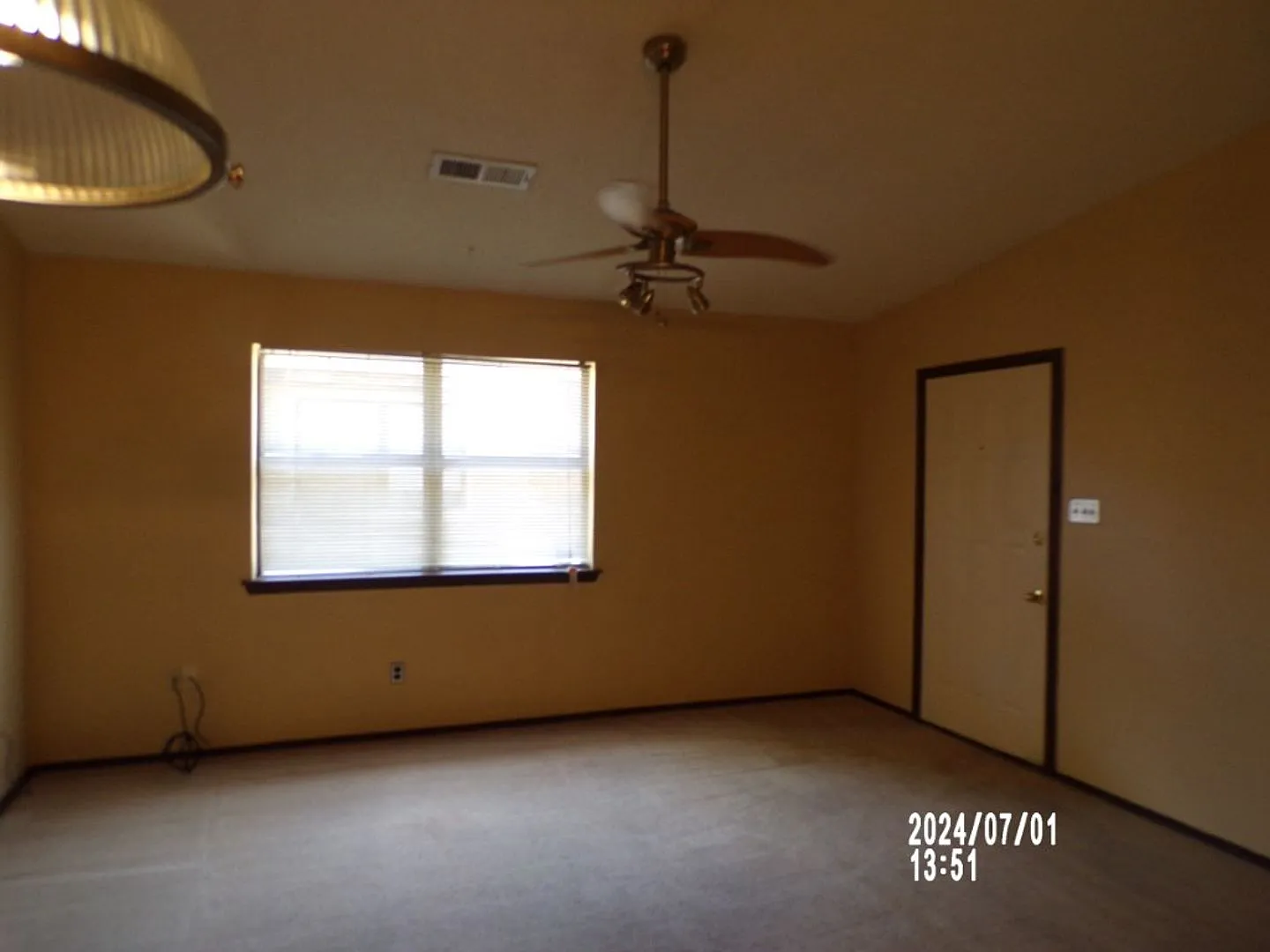 917 NE Tortoise Dr. Apt. A — Photo 3