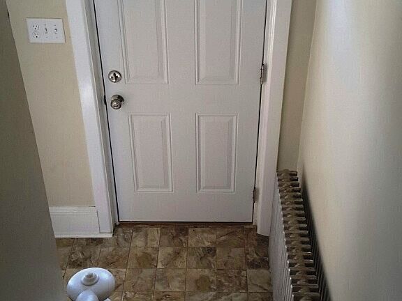 NJ17LAGRANGE-004_03152016